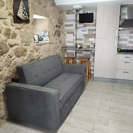 A Casina Da Palmera Vilar (A Coruna)